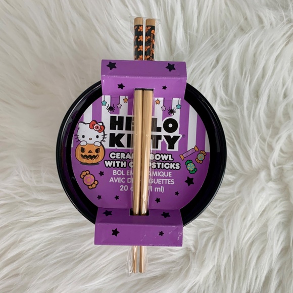 NEW HELLO KITTY HALLOWEEN CERAMIC RAMEN BOWL w/CHOPSTICKS (20oz capacity) - Picture 4 of 8